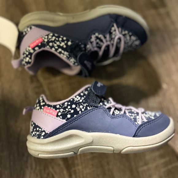 🆕 OSH KOSH B’GOSH Toddler Cycla Sneaker - Picture 7 of 10